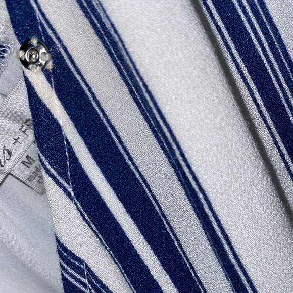 Lovers and friends jump suit! Perfect condition!! - Picture 3 of 5